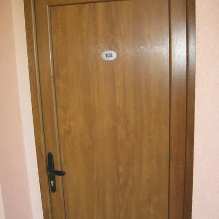 리조트 6 Topola 데스포토바츠