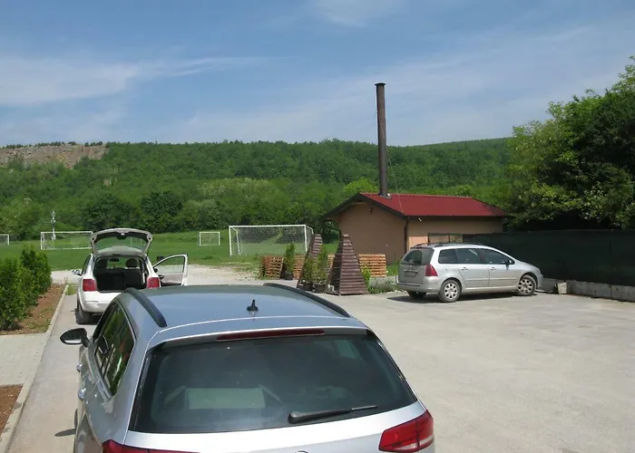 Ośrodek wypoczynkowy 6 Topola