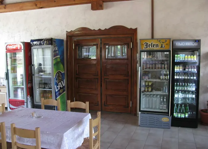 6 Topola Ośrodek wypoczynkowy *